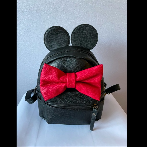Black backpack with ears and red bow - Picture 1 of 5